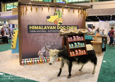 Yaks and Himalayan Dog Chews at Global Pet Expo 2015